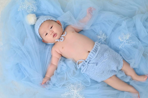 丽水宝宝要不要穿袜子